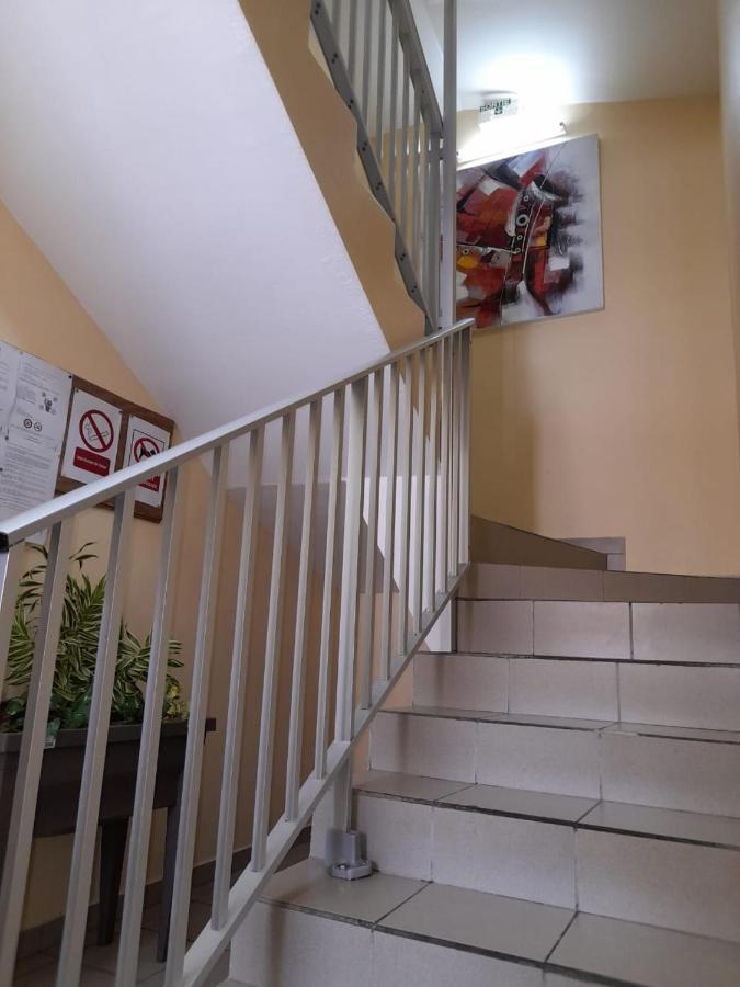 Le Tamarinier Apartment Saint-Louis Exterior photo